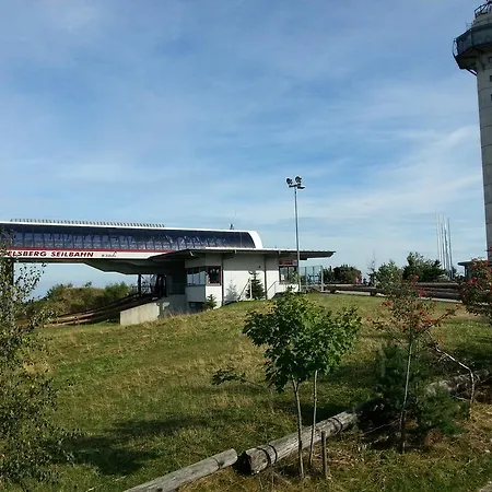 Lägenhet Luge - *