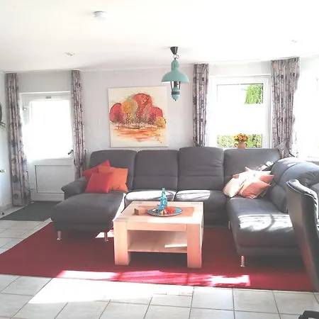 Apartment Luge - *